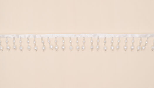Nastrino satin con perline e perle pendenti 