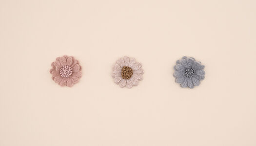 FIORE LANA CARDATA CON PISTILLI