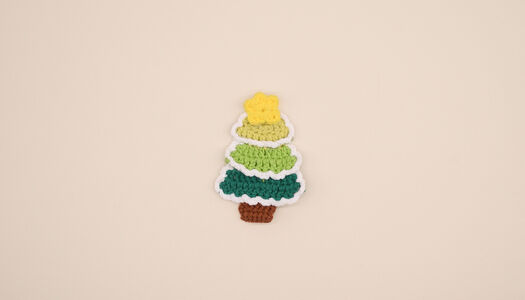 ALBERO DI NATALE UNCINETTO