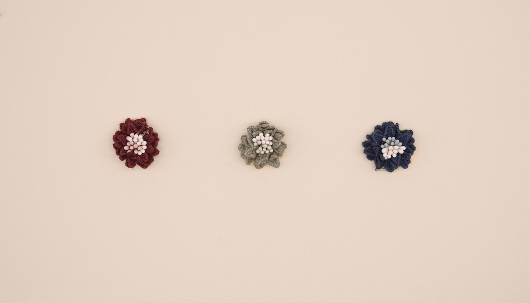 FIORE COLORATO CON PISTILLI