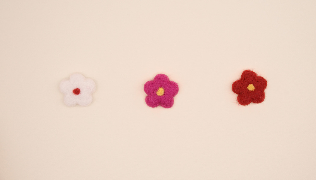 FIORE IMBOTTITO EFFETTO LANA