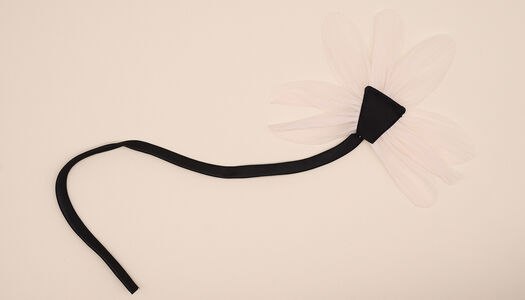 FIORE IN ORGANZA CON STELO