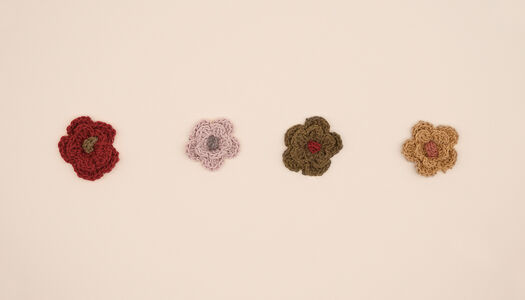 FIORE DUE STRATI ALL'UNCINETTO BICOLORE