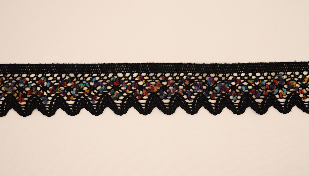 NASTRO RICAMATO ONDE CON POMPOM MULTICOLORE