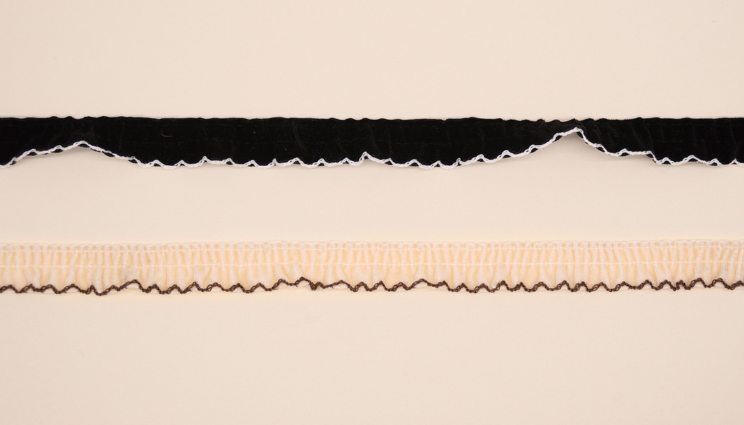 NASTRO VELLUTO A BALZE 