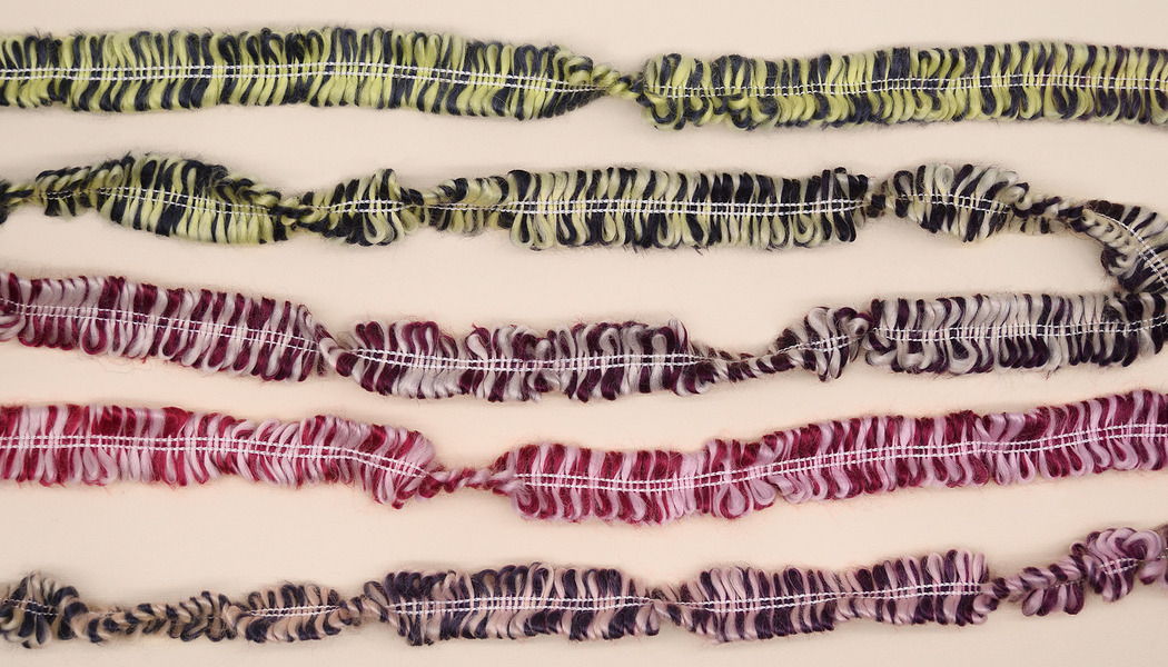 NASTRO SFRANGIATO IN LANA MULTICOLORE