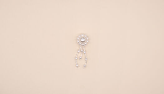 ACCESSORIO IN PERLE CON CODE 