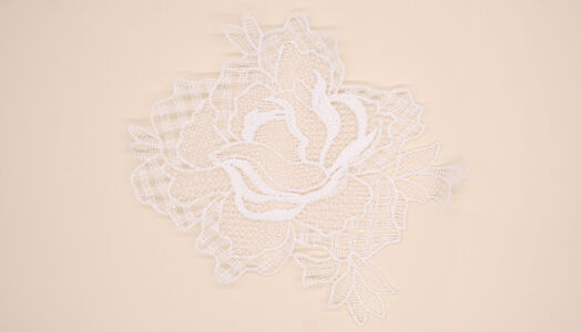 APPLICAZIONE FIORE RICAMATO 