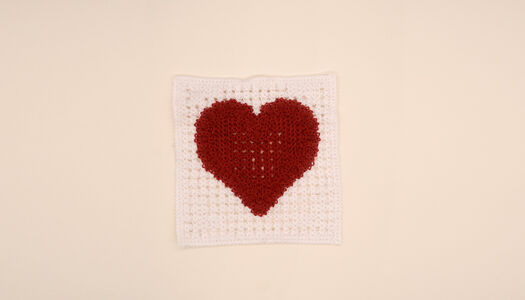 PATCH / TASCA IN MAGLIA CON CUORE 