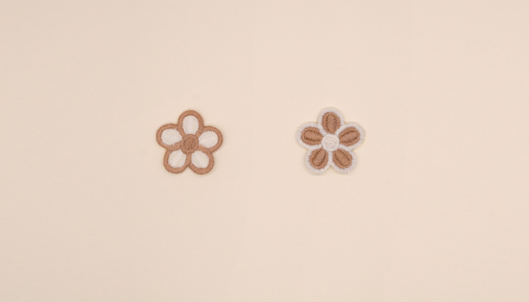 FIORE 5 PETALI RICAMATO BICOLORE 