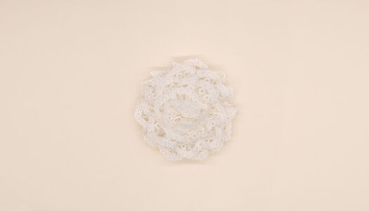 FIORE A STRATI IN PIZZO MACRAME'