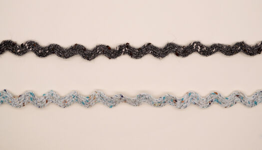 NASTRO ONDE LANA BOTTONATO