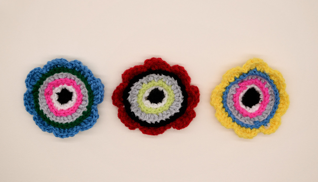 FIORE GRANDE IN LANA - UNCINETTO MULTICOLORE 