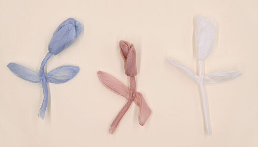 TULIPANO IN ORGANZA CON GAMBI E FOGLIE - MONOCOLORE