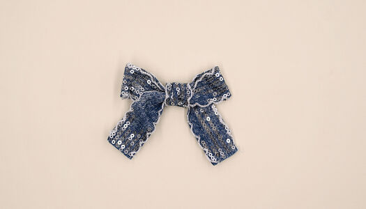 FIOCCO DENIM RICAMATO CON MICROPAILLETTES 