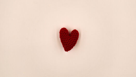 CUORE IMBOTTITO UNCINETTO 