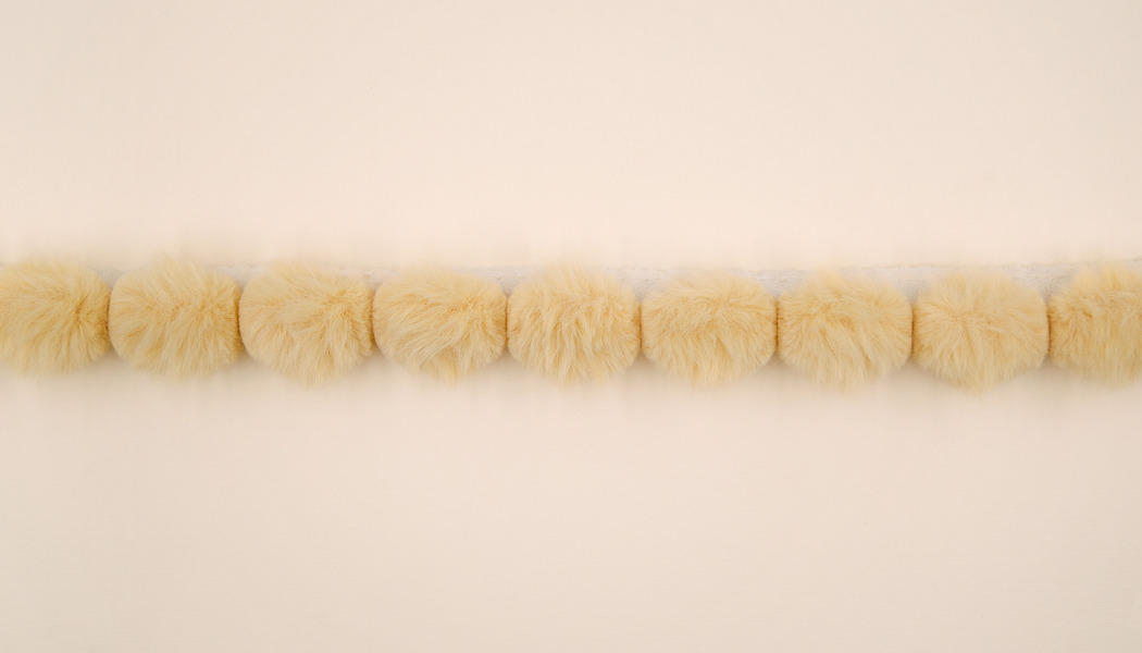 NASTRO PELLICCIA SINTETICA POM POM GIALLO